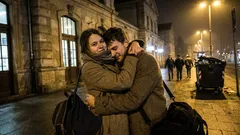 Večer se mi vždycky rozzářil telefonem. Teď mám chuť ho vypnout